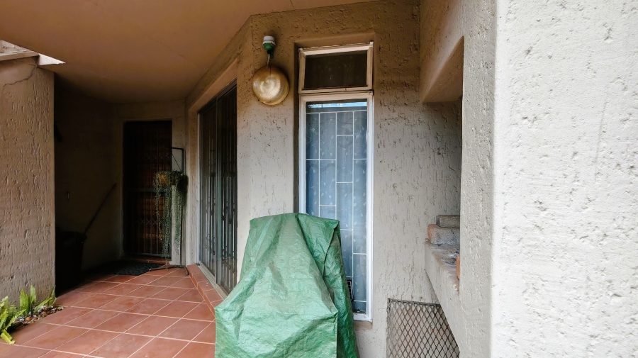 To Let 2 Bedroom Property for Rent in Vaalpark Free State
